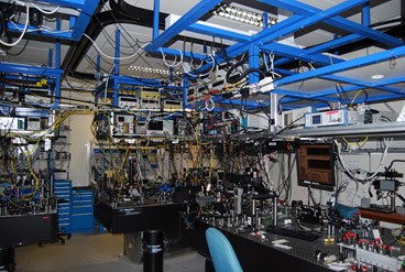 Photo from the Microtraps lab at the Centre for Quantum Technologies in Singapore.