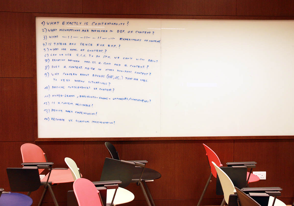 What is quantum contextuality? Photo from workshop at CQT in Singapore.