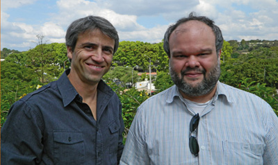 Quantum physicists Andre Carvalho (left) and Marcelo Franca Santos (right).
